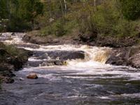 Cross River between the Falls